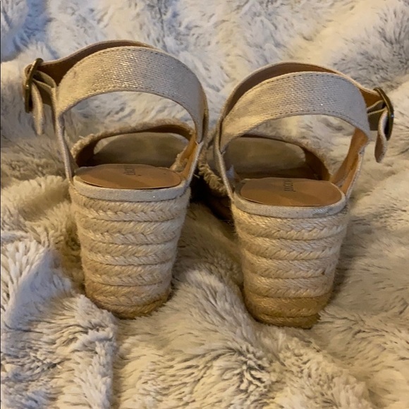 Cute Wedges - Picture 4 of 5